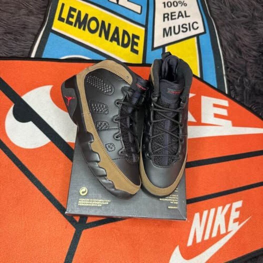 Jordan Retro 9 Olive (2024) Size 1.5Y